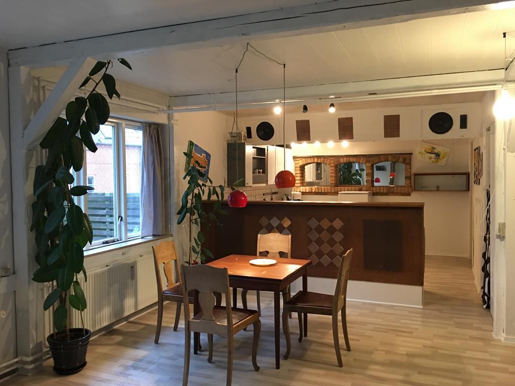 Studio apartment in Højer Eksteriør bilde